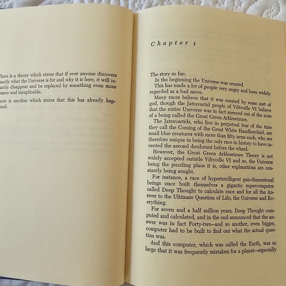 Vintage The Restaurant At The End Of The Universe By Douglas Adams Hardcover1980 - Picture 7 of 10